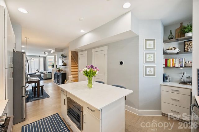 1651 Duckworth Avenue, Charlotte, NC 28208