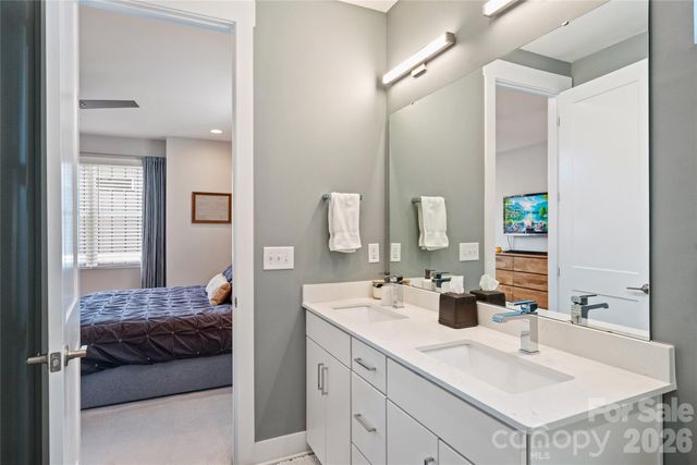 1651 Duckworth Avenue, Charlotte, NC 28208