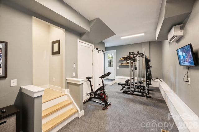 1651 Duckworth Avenue, Charlotte, NC 28208