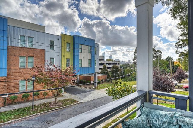 1651 Duckworth Avenue, Charlotte, NC 28208