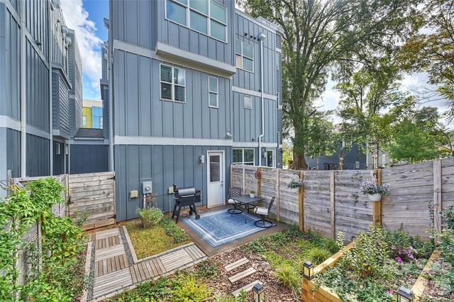 1651 Duckworth Avenue, Charlotte, NC 28208