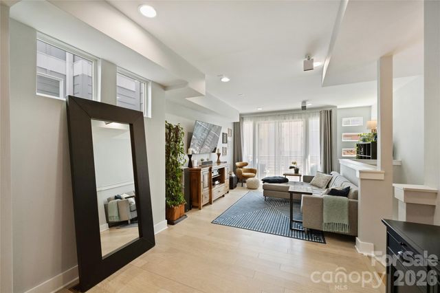 1651 Duckworth Avenue, Charlotte, NC 28208