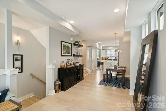 1651 Duckworth Avenue, Charlotte, NC 28208