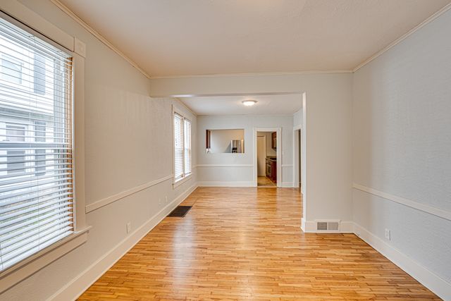714 Sexton Street 1, Aurora, IL 60505