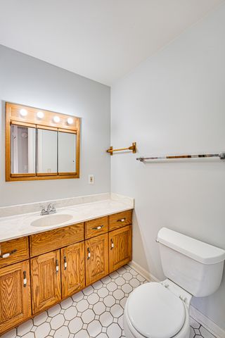 714 Sexton Street 1, Aurora, IL 60505