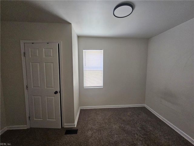 1221 29th ST, Newport News, VA 23607