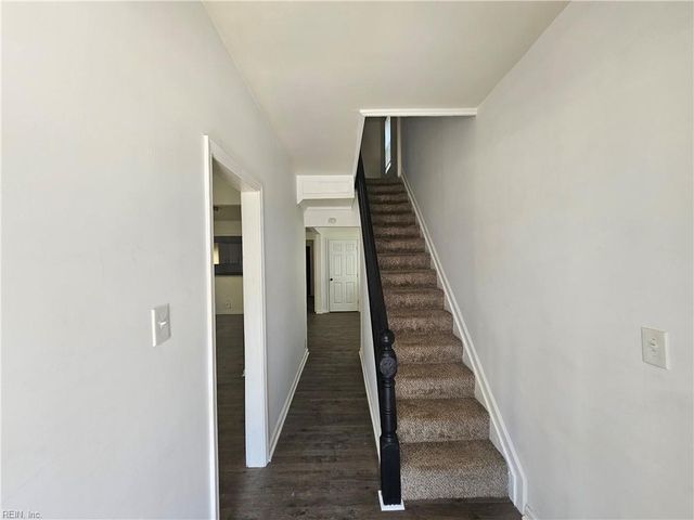 1221 29th ST, Newport News, VA 23607