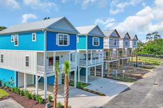 2301 Seaseeker Ln., Myrtle Beach, SC 29577