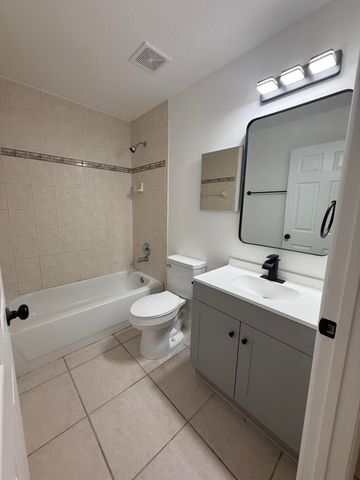 1215 Hyacinth Place 1215, Wellington, FL 33414