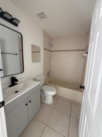1215 Hyacinth Place 1215, Wellington, FL 33414