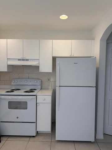 1215 Hyacinth Place 1215, Wellington, FL 33414