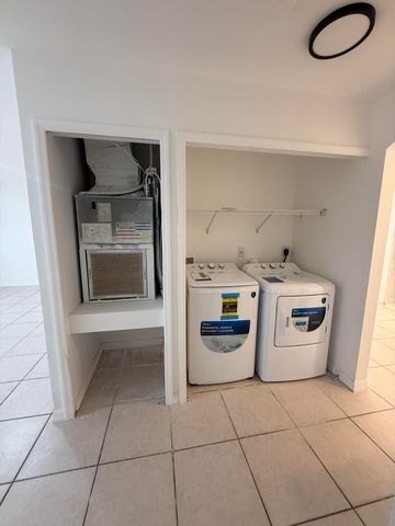 1215 Hyacinth Place 1215, Wellington, FL 33414