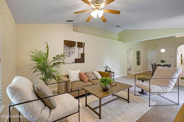 12269 HICKORY FOREST Road, Jacksonville, FL 32226