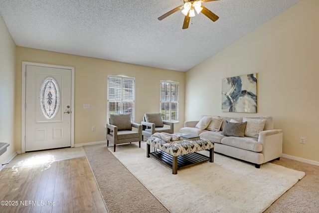 12269 HICKORY FOREST Road, Jacksonville, FL 32226