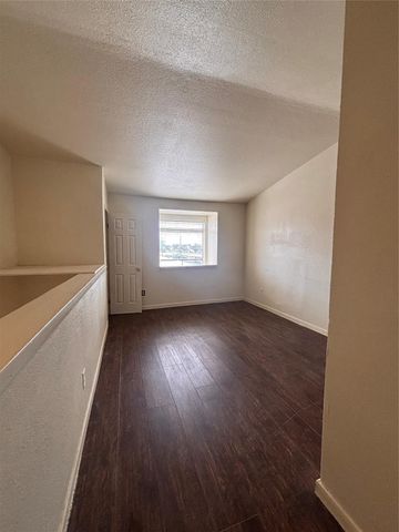 2110 Wilcrest Drive 123, Houston, TX 77042