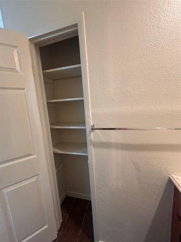2110 Wilcrest Drive 123, Houston, TX 77042