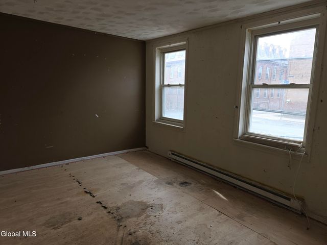 1 Cataract Street, Cohoes, NY 12047