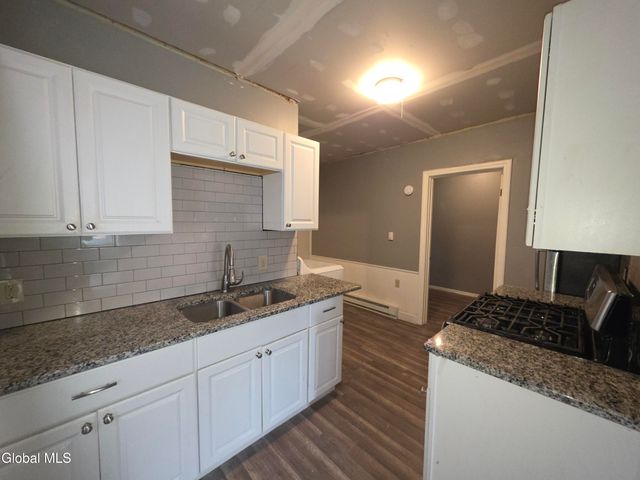 1 Cataract Street, Cohoes, NY 12047