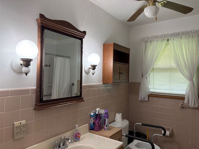 1682 BRYANT Street, Erie, PA 16509