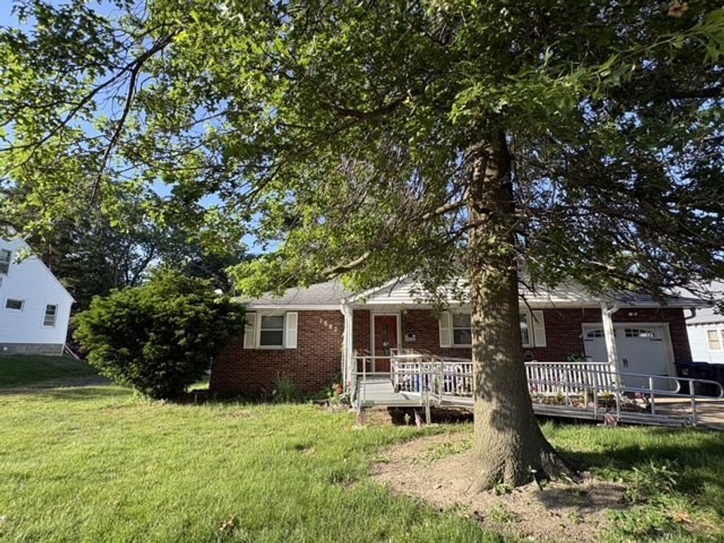 1682 BRYANT Street, Erie, PA 16509