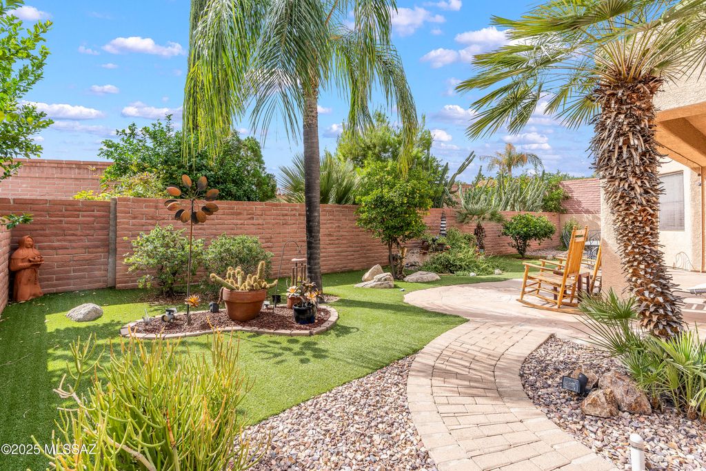 2591 W Tommy Armour Drive, Tucson, AZ 85742