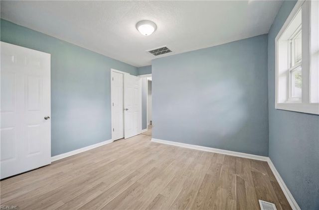 749 Holladay LN, Virginia Beach, VA 23455