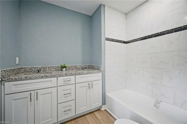749 Holladay LN, Virginia Beach, VA 23455