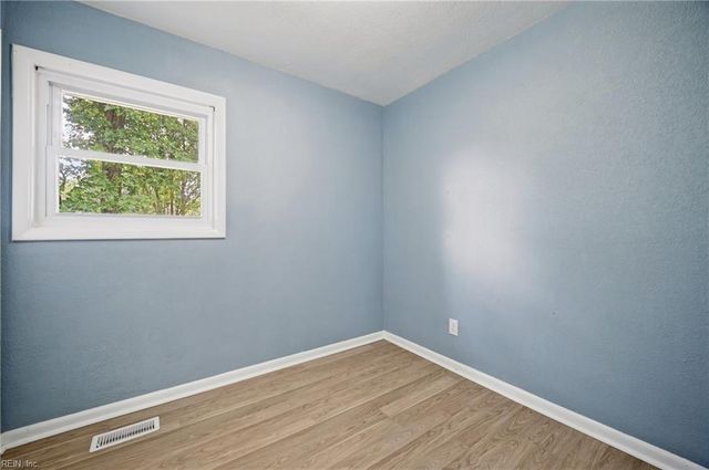 749 Holladay LN, Virginia Beach, VA 23455