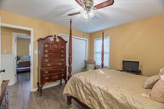 411 Hershey Dr, Hopkinsville, KY 42240