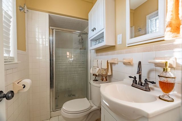 411 Hershey Dr, Hopkinsville, KY 42240