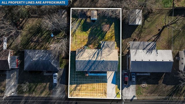 411 Hershey Dr, Hopkinsville, KY 42240