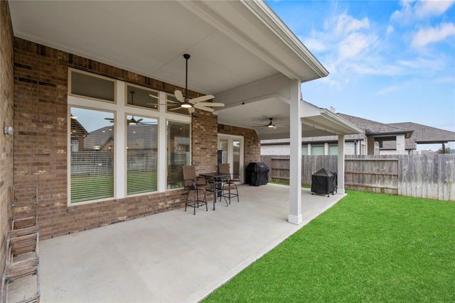 19039 Dappled Mare Circle, Tomball, TX 77377