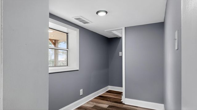 33 S Lake Terrace, Rossville, GA 30741