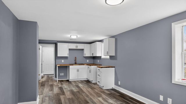 33 S Lake Terrace, Rossville, GA 30741