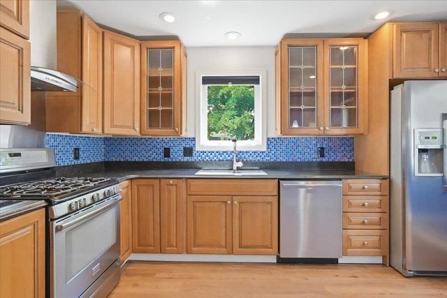 153 Cumberland Road, Burlington, VT 05408
