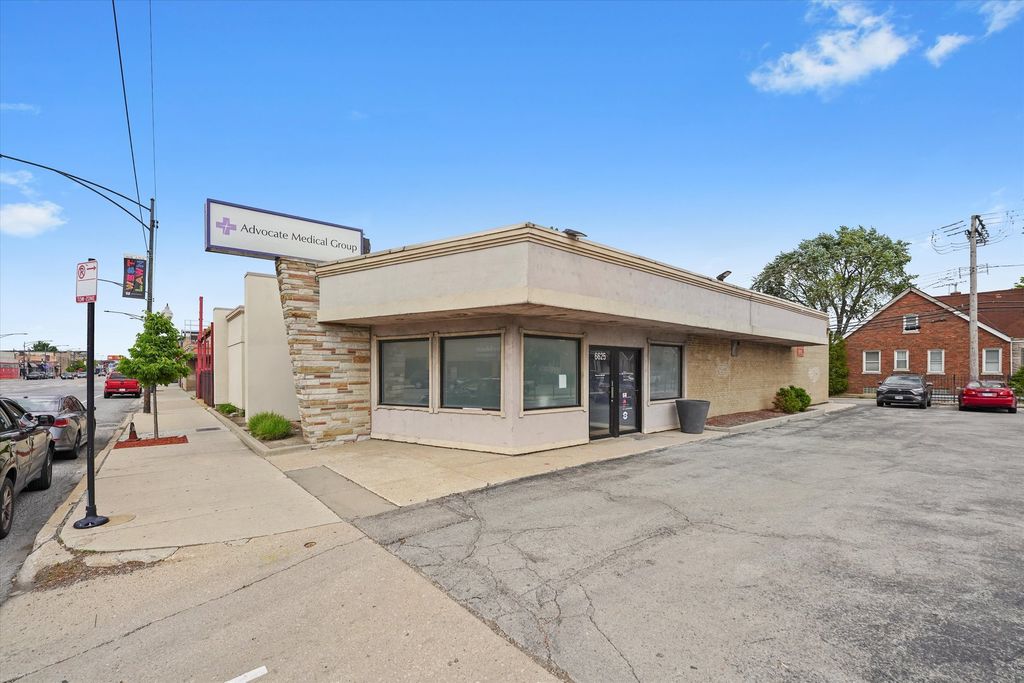6625 S Pulaski Road, Chicago, IL 60629