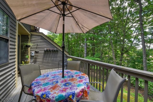 57 Bunker Hill Rd H, West Milford Twp., NJ 07480
