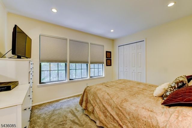 57 Bunker Hill Rd H, West Milford Twp., NJ 07480