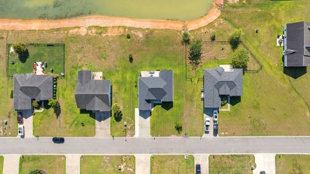 228 MacArthur Dr., Conway, SC 29527