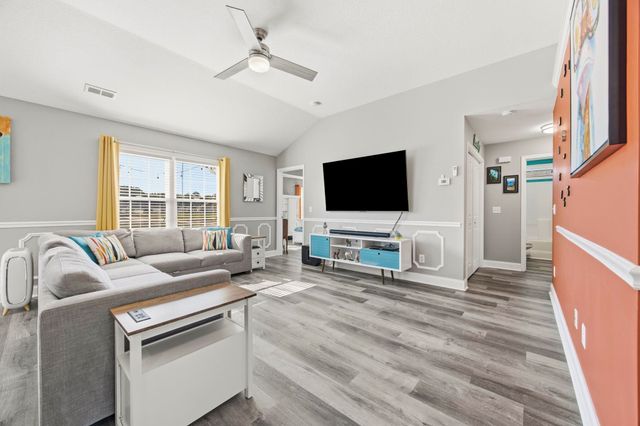 228 MacArthur Dr., Conway, SC 29527