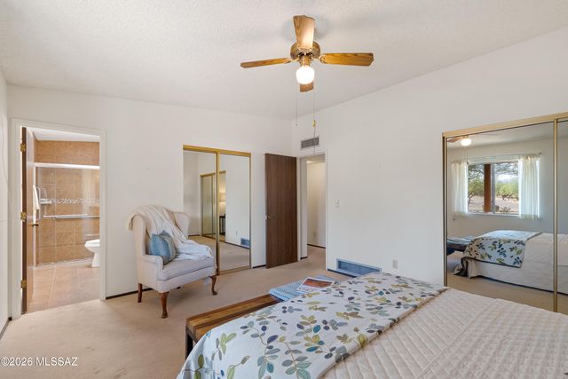 8900 E Tano Place, Tucson, AZ 85749