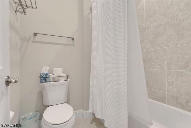 4456 Tamarind WAY, Naples, FL 34119