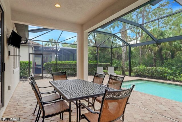 4456 Tamarind WAY, Naples, FL 34119