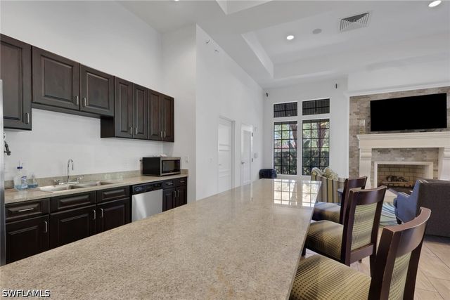 4456 Tamarind WAY, Naples, FL 34119