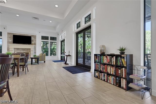 4456 Tamarind WAY, Naples, FL 34119