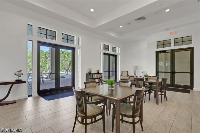 4456 Tamarind WAY, Naples, FL 34119