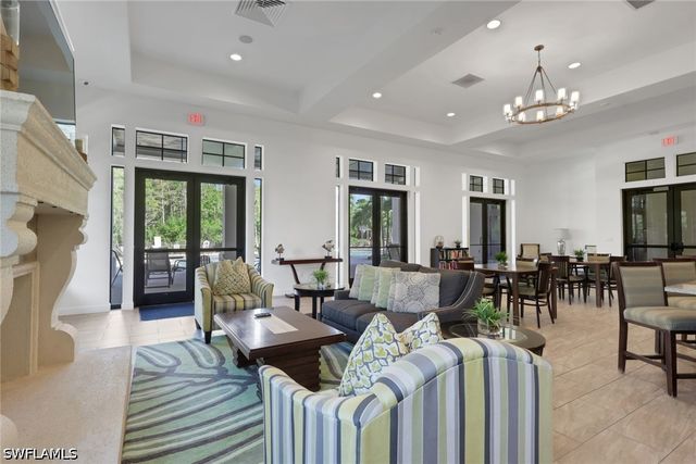 4456 Tamarind WAY, Naples, FL 34119
