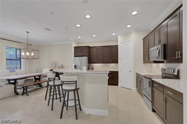 4456 Tamarind WAY, Naples, FL 34119