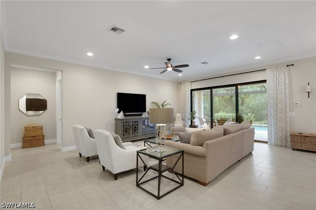 4456 Tamarind WAY, Naples, FL 34119