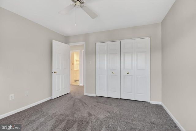 1302 CLAYBORNE HOUSE CT, Mclean, VA 22101